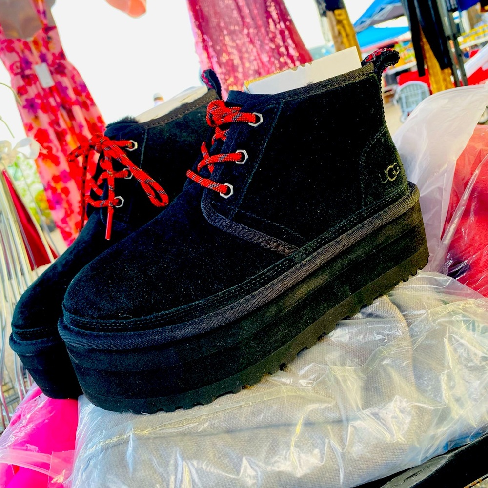 Ugg